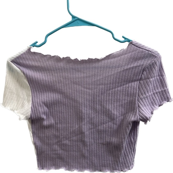 Colorblock Top - Picture 2 of 3